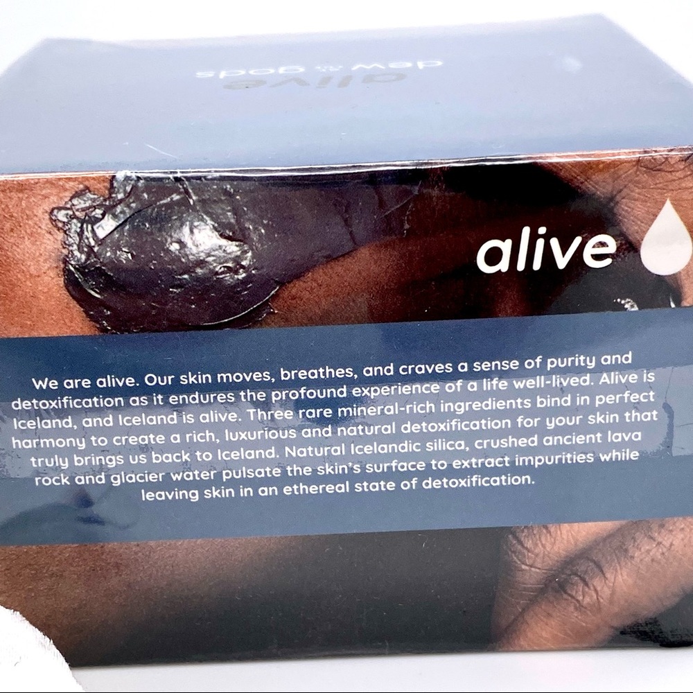 💄 SALE💄 NIB DEW Alive Icelandic Silica Detox Mask - Picture 10 of 15